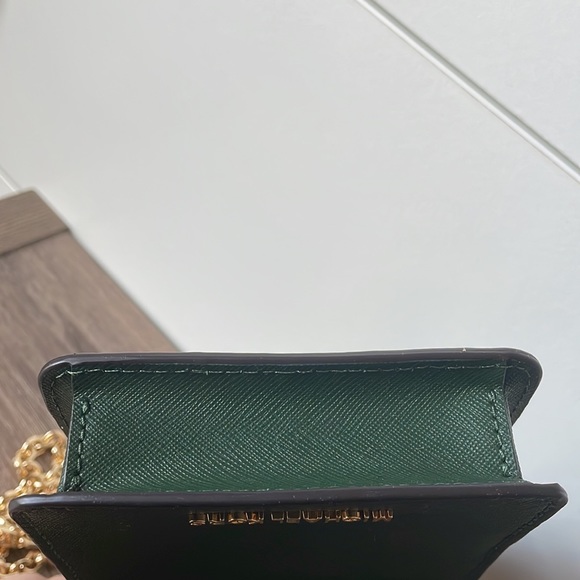 Michael Kors Small Tri-color Saffiano Leather
Smartphone Crossbody Bag In Green - Picture 12 of 14